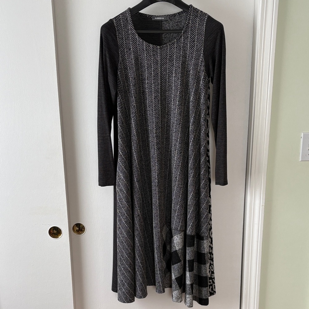 Alembika Mixed Print Long Sleeve Midi Dress 8/10